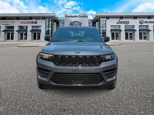 2025 Jeep Grand Cherokee Altitude