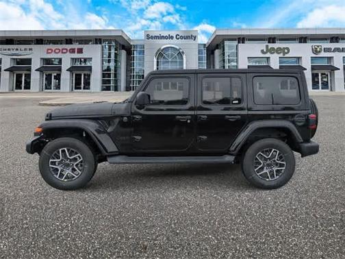 2025 Jeep Wrangler 4-Door Sahara 4x4