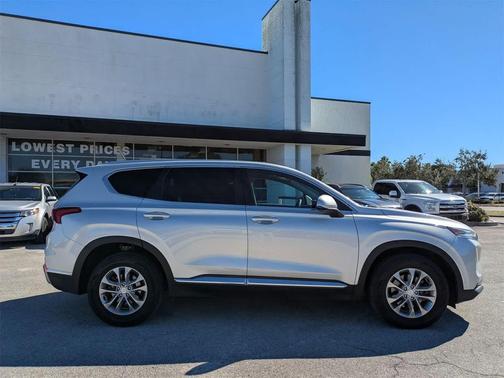 2020 Hyundai SANTA FE SE 2.4