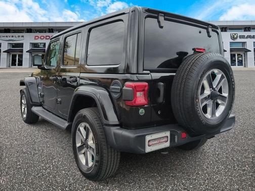 2019 Jeep Wrangler Unlimited Sahara