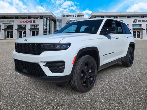 2025 Jeep Grand Cherokee Altitude