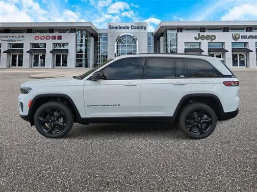 2025 Jeep Grand Cherokee Altitude