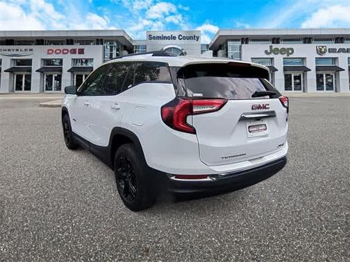 2022 GMC Terrain AWD AT4