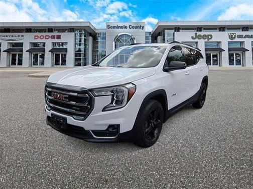 2022 GMC Terrain AWD AT4