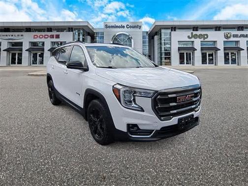 2022 GMC Terrain AWD AT4