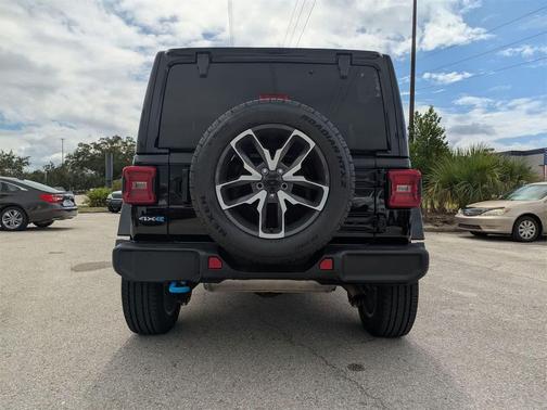 2024 Jeep Wrangler 4xe Sahara