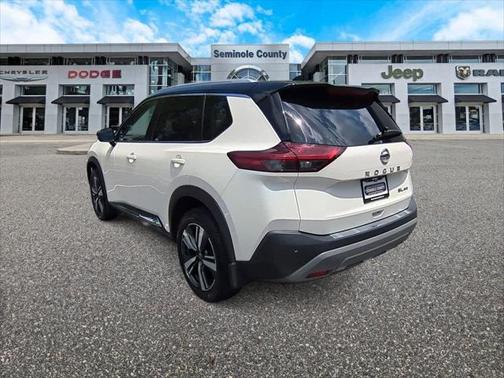 2021 Nissan Rogue SL