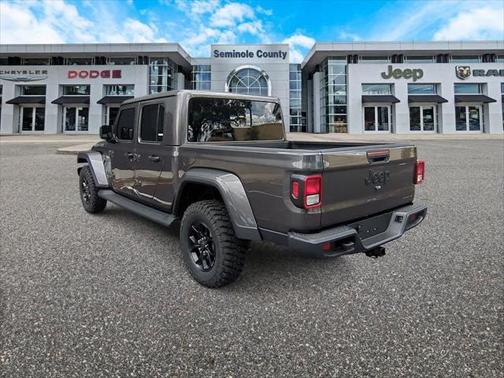 2025 Jeep Gladiator High Tide