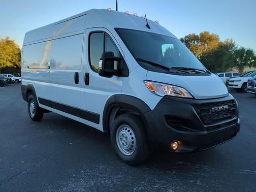 2026 RAM ProMaster 2500 Tradesman