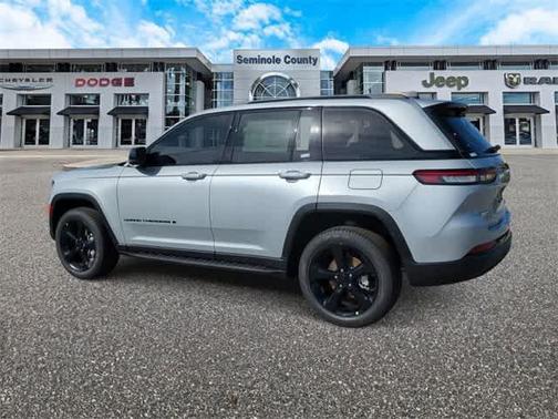 2025 Jeep Grand Cherokee Limited X