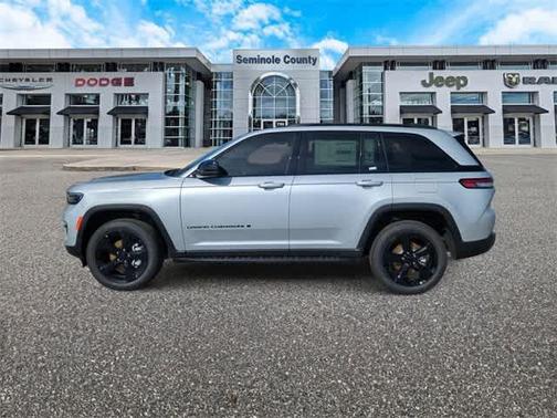 2025 Jeep Grand Cherokee Limited X