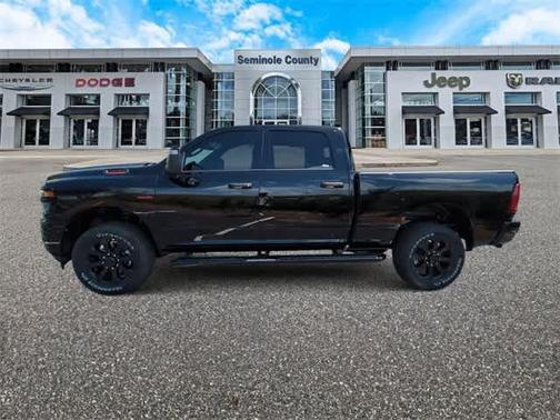 2025 RAM 2500 Big Horn Crew Cab 4x4 6'4' Box