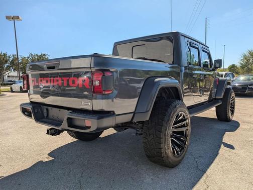 2020 Jeep Gladiator Overland