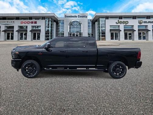 2025 RAM 2500 Laramie Crew Cab 4x4 6'4' Box