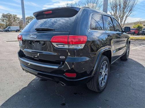 2019 Jeep Grand Cherokee Overland