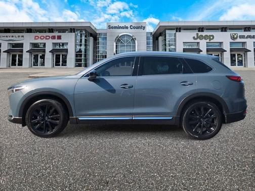 2023 Mazda CX-9 Carbon Edition