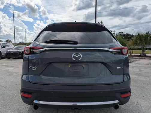 2023 Mazda CX-9 Carbon Edition