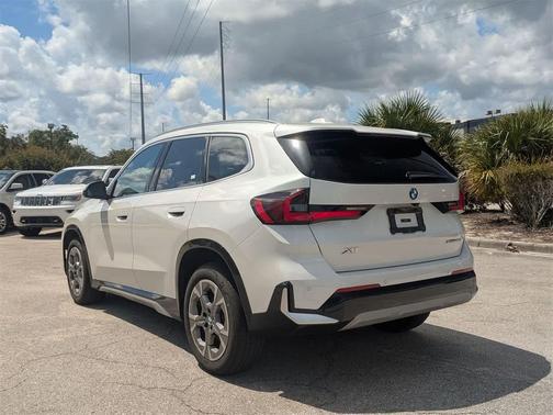 2025 BMW X1 xDrive28i