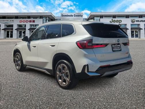 2025 BMW X1 xDrive28i