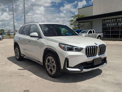 2025 BMW X1 xDrive28i