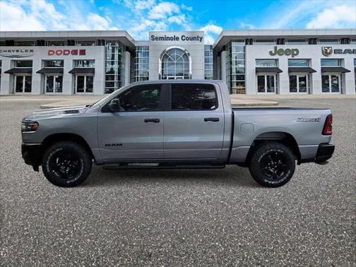 2025 RAM 1500 Warlock Crew Cab 4x4 5'7' Box