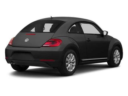 2013 Volkswagen Beetle 2.5L Fender Edition