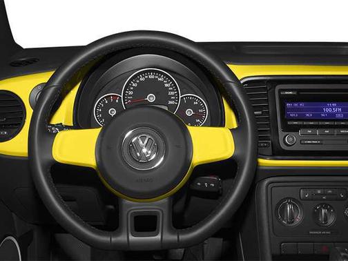 2013 Volkswagen Beetle 2.5L Fender Edition