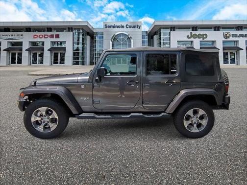 2017 Jeep Wrangler Unlimited Sahara