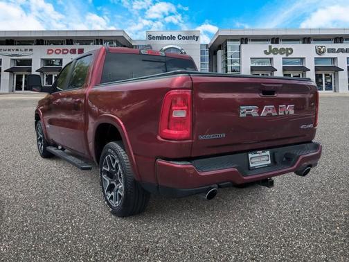 Delmonico Red Pearlcoat 2025 RAM 1500 Laramie