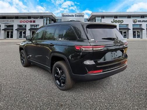 2025 Jeep Grand Cherokee Limited X