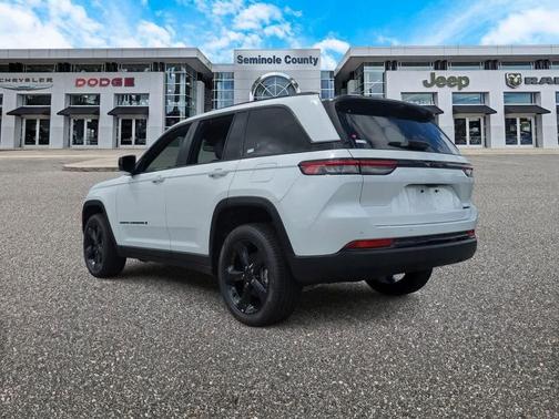 2025 Jeep Grand Cherokee Limited X
