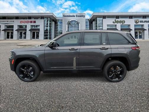 2025 Jeep Grand Cherokee Altitude