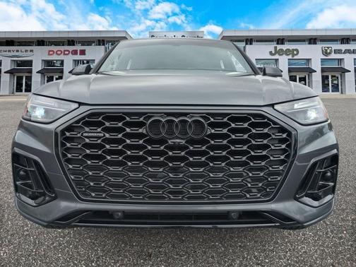 2024 Audi Q5 45 S line Premium Plus