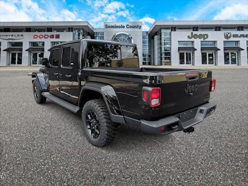 2025 Jeep Gladiator High Tide