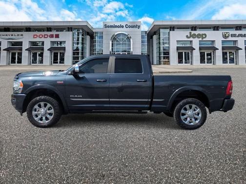 2019 RAM 2500 Limited Crew Cab 4x4 6'4' Box
