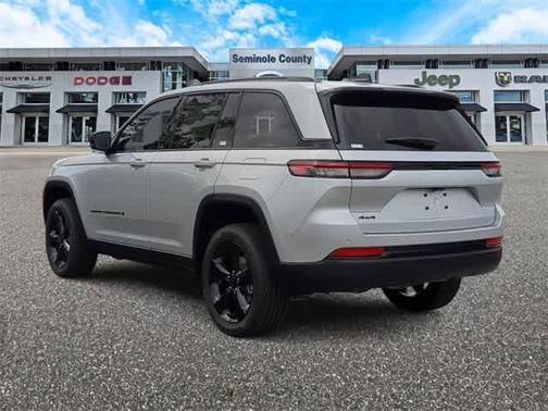 2025 Jeep Grand Cherokee Altitude