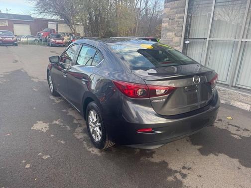 2015 Mazda Mazda3 i Touring