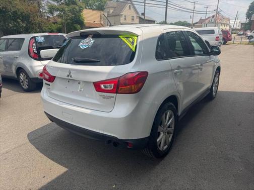 2014 Mitsubishi Outlander Sport ES