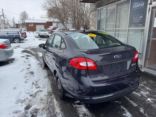 2013 Ford Fiesta S