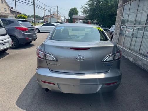 2012 Mazda Mazda3 i Touring