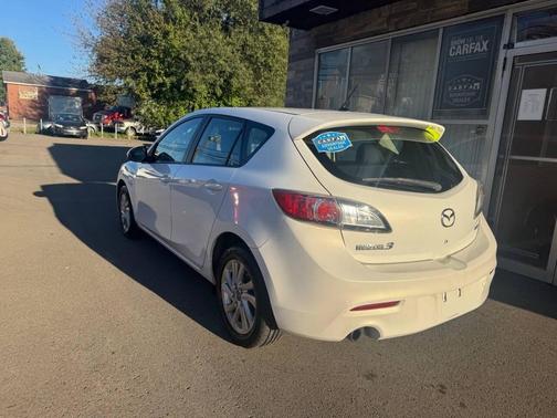 2013 Mazda Mazda3 i Touring