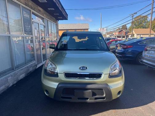 2011 Kia Soul +