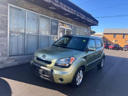 2011 Kia Soul +