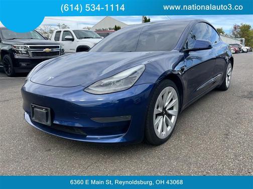 2022 Tesla Model 3 Standard Range Plus