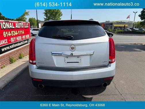 Silver 2014 Cadillac SRX Base