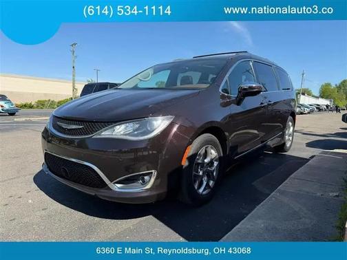 Brown 2017 Chrysler Pacifica Limited