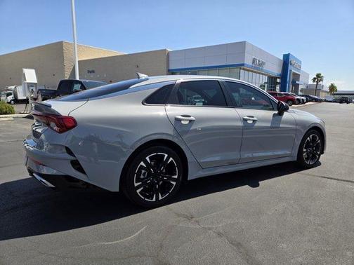2023 Kia K5 GT-Line