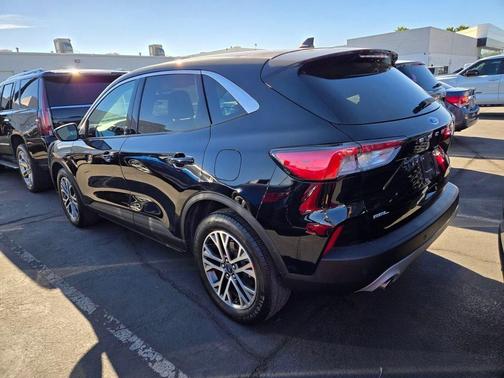 Black Metallic 2022 Ford Escape SEL