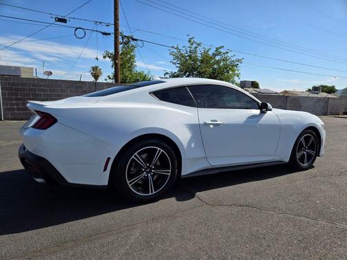 Oxford White 2024 Ford Mustang EcoBoost Premium