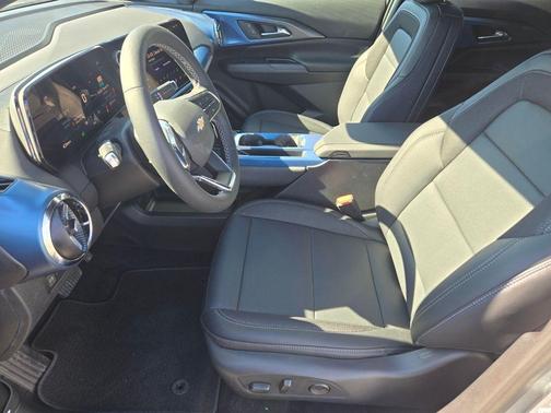2026 Chevrolet Equinox EV LT 2